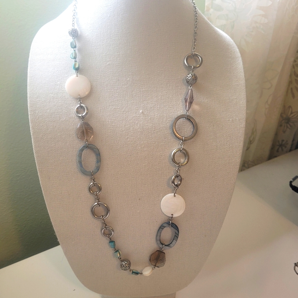 Lia Sophia necklace